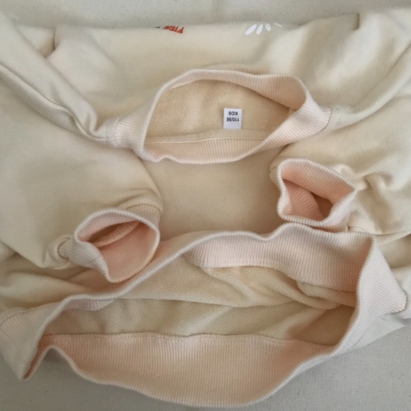 Kids cream fire engine sweatshirt 4T/ 110/ 56 - Picture 4 of 5